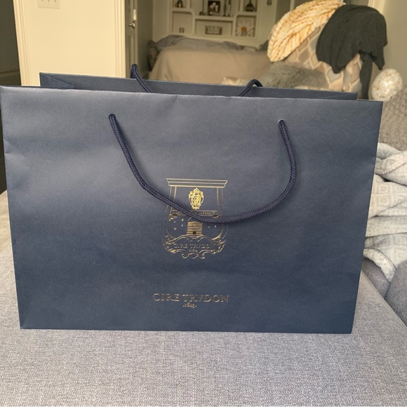 NEW CIRE TRUDON gift bag, black with handles - Picture 1 of 1